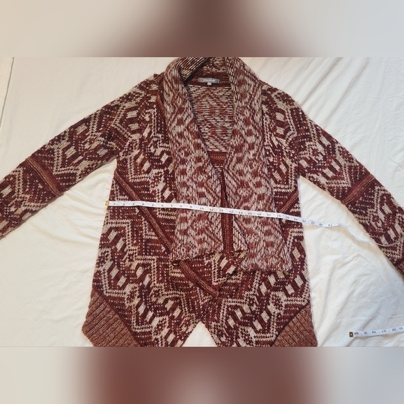 WOW Couture Aztec‎ cardigan Size M - Picture 5 of 10